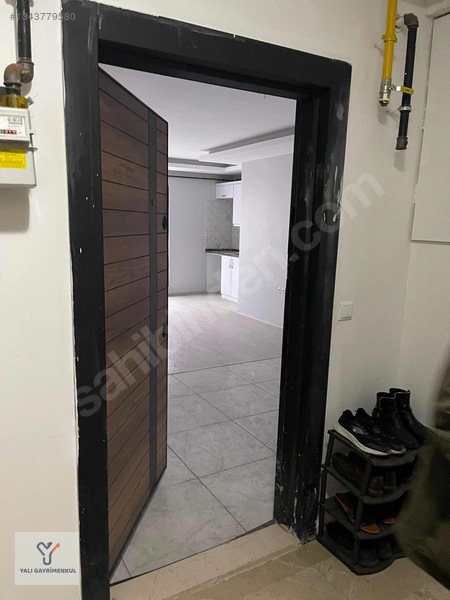 Yalı Gayrimenkul|esenevler 'de Merkezi Lokasyon'da Fırsat 2+1 — fotoğraf 24