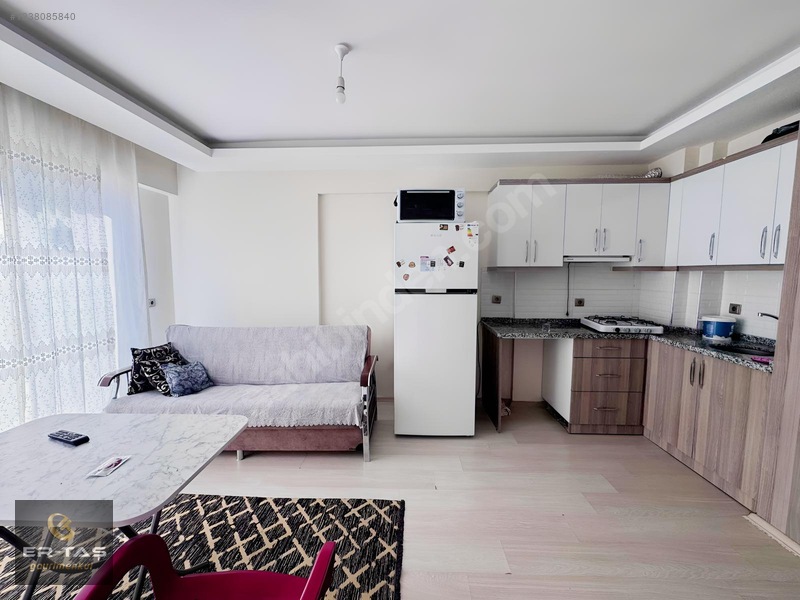 Er-taş'dan Üniversite Civarı Kiralık Eşyalı 1+1 — fotoğraf 12