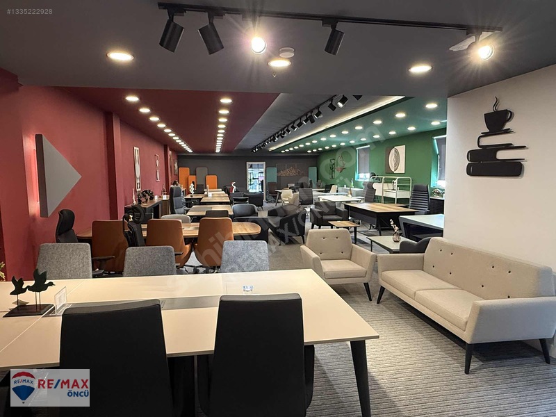 Modoko'da Satılık 180 M² Giriş+180 M² Üst Kat — fotoğraf 11