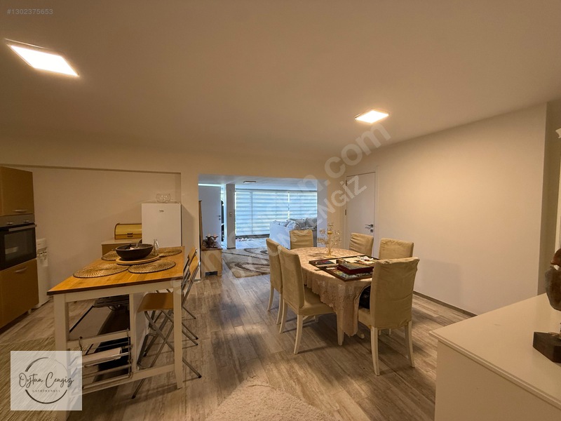 Güzelbahçe'de Havuzlu &bahçeli 2+1 Full Eşyalı Lüks Daire — fotoğraf 6