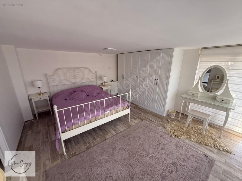 Güzelbahçe'de Havuzlu &bahçeli 2+1 Full Eşyalı Lüks Daire — fotoğraf 10