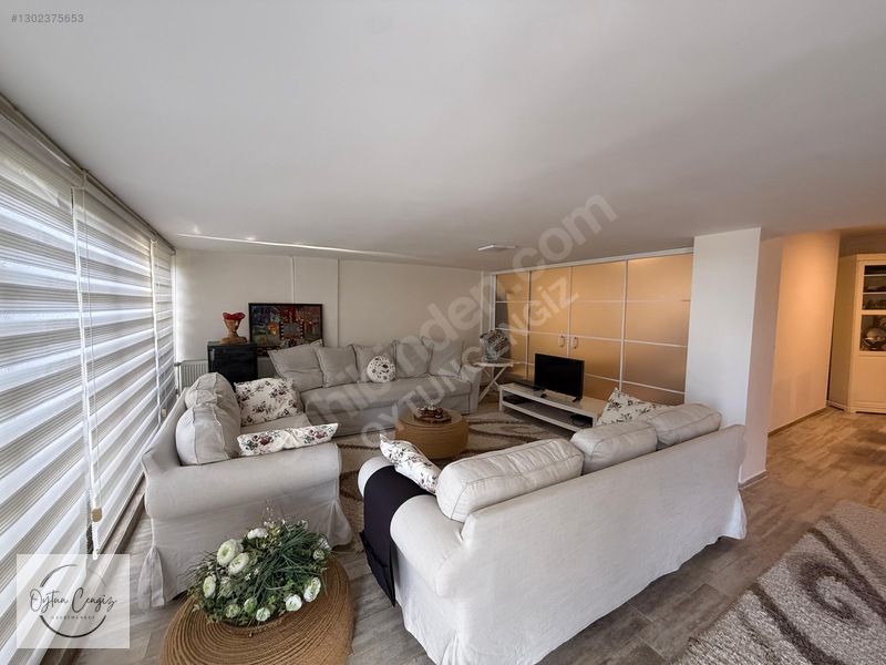Güzelbahçe'de Havuzlu &bahçeli 2+1 Full Eşyalı Lüks Daire — fotoğraf 11