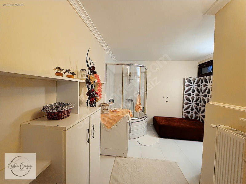 Güzelbahçe'de Havuzlu &bahçeli 2+1 Full Eşyalı Lüks Daire — fotoğraf 23