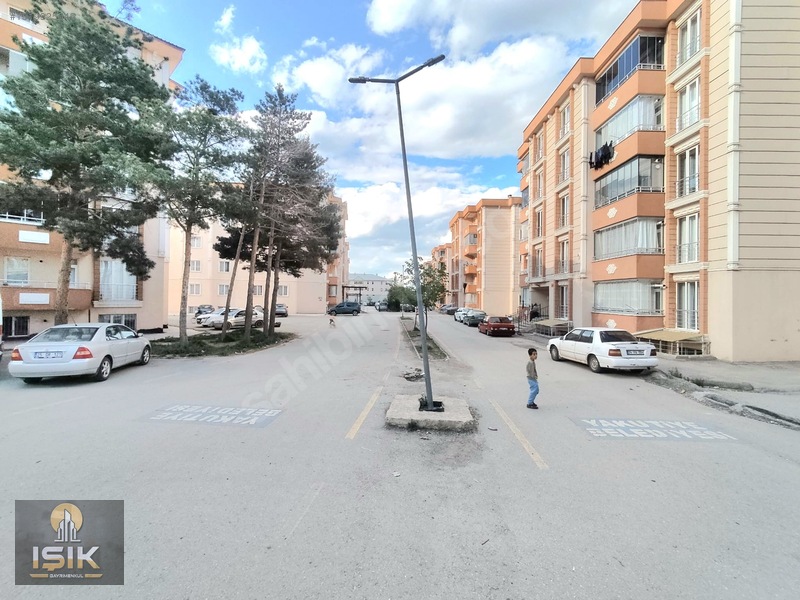 Işık Gayrimenkul'den Hilalkent'de Satılık 3+1 Daire — fotoğraf 17