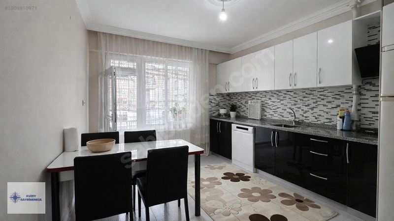 Coşar Özkaradan Artvin/arhavi Ay Yıldız Sitesi 3+1 Satılık Daire — fotoğraf 9