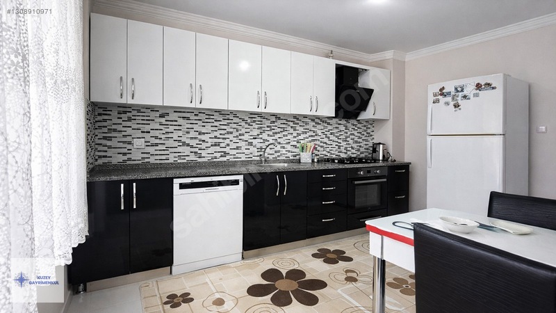 Coşar Özkaradan Artvin/arhavi Ay Yıldız Sitesi 3+1 Satılık Daire — fotoğraf 10