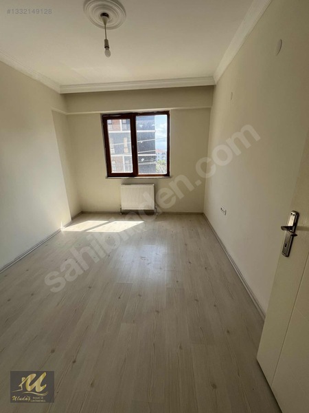Konuralp Bölgesi Site İçerisinde Ara Kat 1+1 Satılık Daire — fotoğraf 7