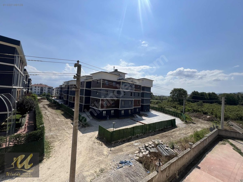 Konuralp Bölgesi Site İçerisinde Ara Kat 1+1 Satılık Daire — fotoğraf 10