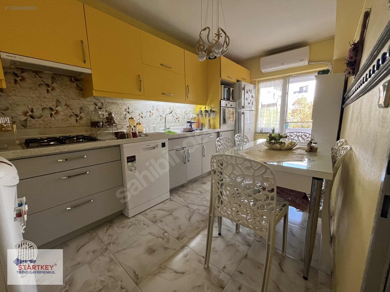 Ayvalık Sarımsaklıda Plaja 500 Metre 3+1 Satılık Daire — fotoğraf 11