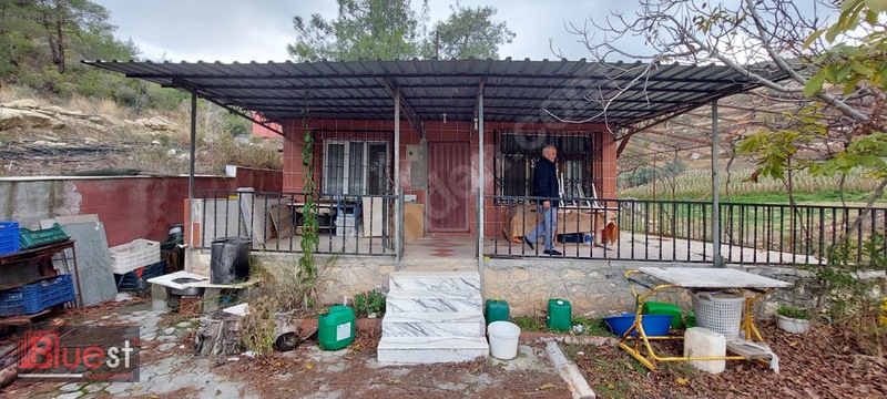 Erdemli İlemin'de 2+1 Yayla Evi + 4 Adet Tarla Toplam :6.279m2