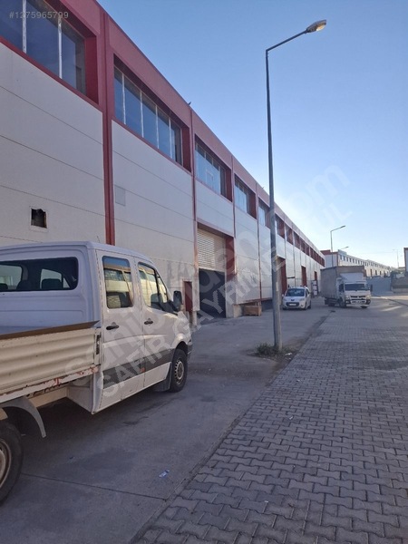 Safir Emlak'tan Mega Sanayide 400 Metrekare Kiralık Depo — fotoğraf 6