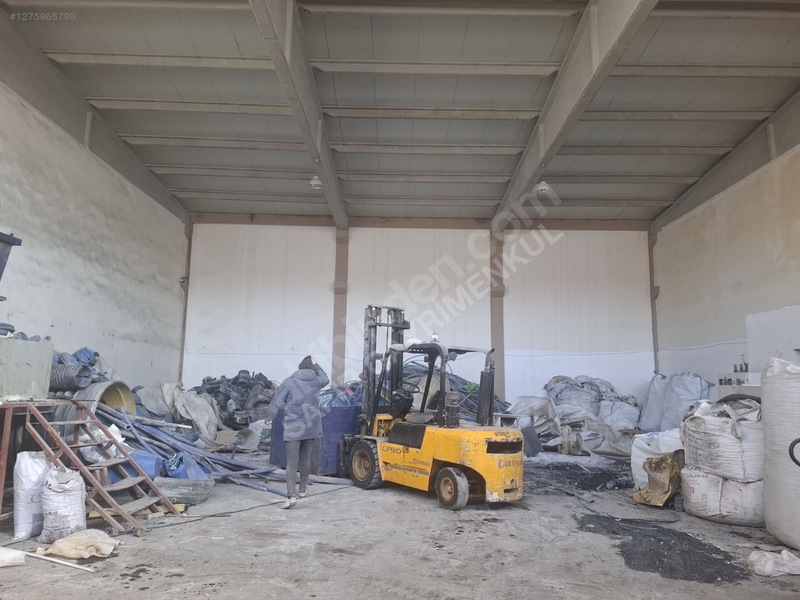 Safir Emlak'tan Mega Sanayide 400 Metrekare Kiralık Depo — fotoğraf 22