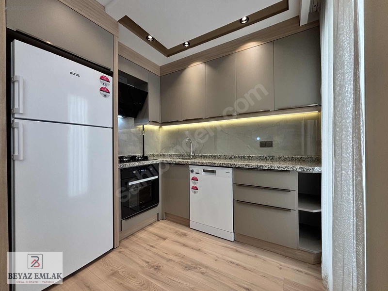 Fabrikalar'da Yerden Isıtmalı Full Eşyalı Kiralık 3+1 Dublex — fotoğraf 4