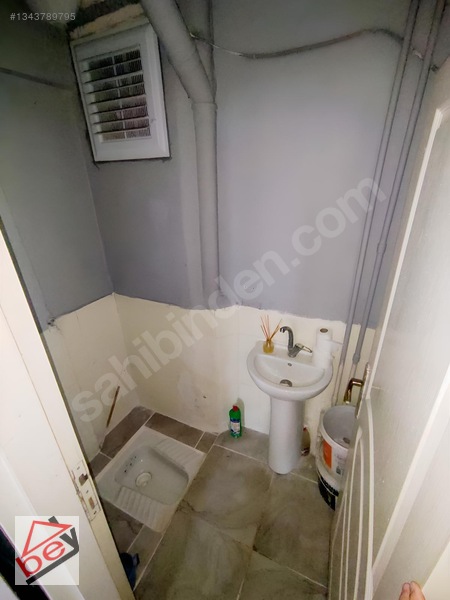 Bey'den Andiçende Cadde Üzeri Ara Kat Ön Cephe Kiralık 3+1 Daire — fotoğraf 17