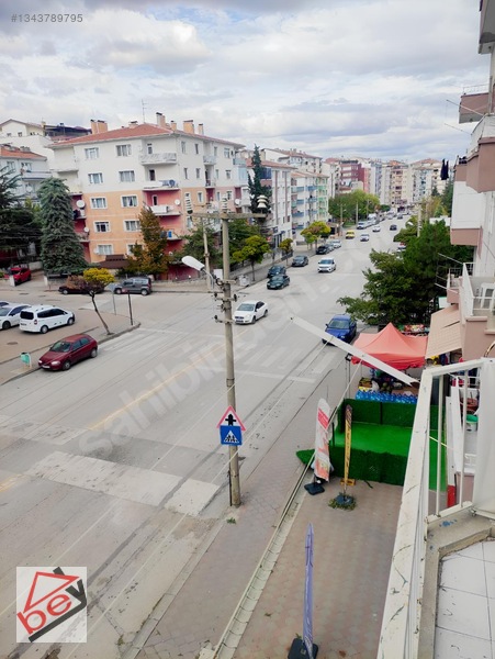 Bey'den Andiçende Cadde Üzeri Ara Kat Ön Cephe Kiralık 3+1 Daire — fotoğraf 20