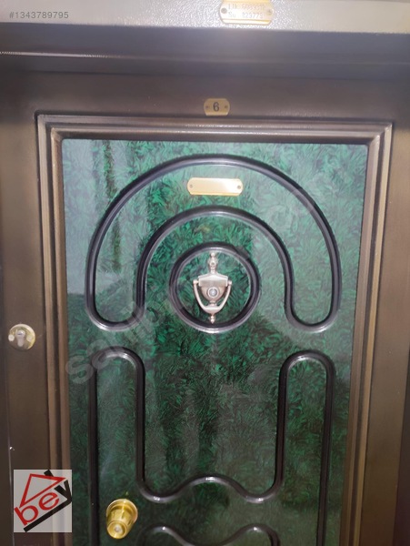Bey'den Andiçende Cadde Üzeri Ara Kat Ön Cephe Kiralık 3+1 Daire — fotoğraf 22