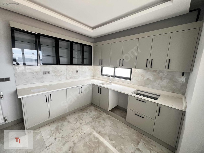 Ti Group Kabasakal 3+1 Ç.banyo G.odalı Donatılı Satılık Daire — fotoğraf 2