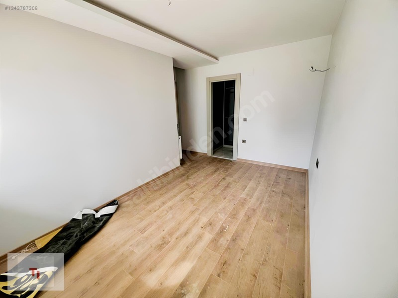 Ti Group Kabasakal 3+1 Ç.banyo G.odalı Donatılı Satılık Daire — fotoğraf 24