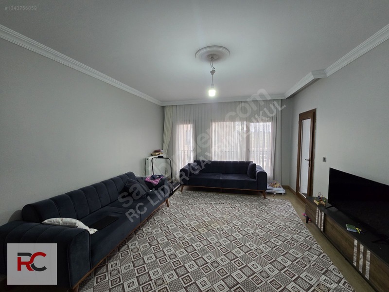 R C ~den Satılık 3+1 Yatırımlık Daire — fotoğraf 8