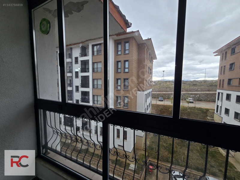 R C ~den Satılık 3+1 Yatırımlık Daire — fotoğraf 18