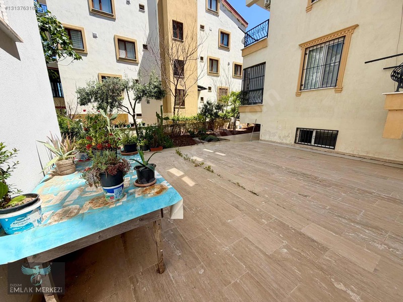 Didim Merkez Havuzlu Sitede Satılık 3+1 Daire — fotoğraf 24