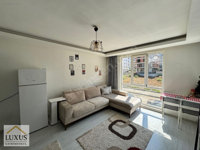 Luxus Ozan Görmez Büyükoyumcada Eşyalı 1+1 Satılık Daire — fotoğraf 8