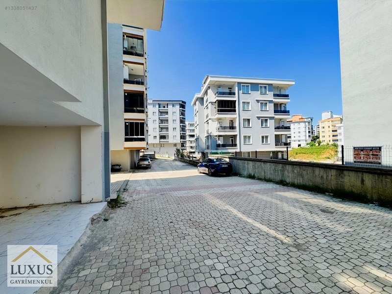 Luxus Ozan Görmez Büyükoyumcada Eşyalı 1+1 Satılık Daire — fotoğraf 13