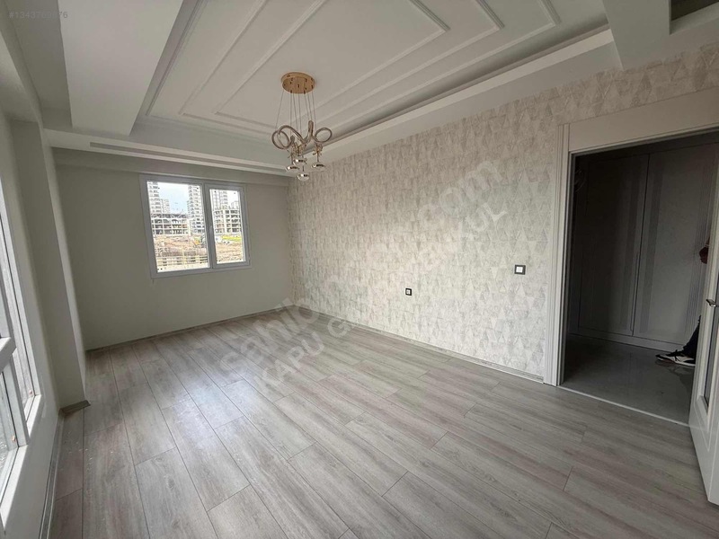 Yeni Cezaevi Karşısı Livia Yapı 2+1 Orta Kat Satılık Daire — fotoğraf 3