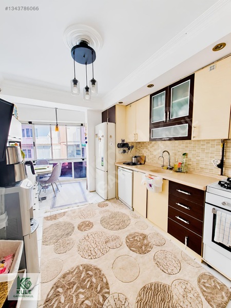 Değirmenönünde Merkezi Konumda 3+1 140 M² Daire — fotoğraf 24