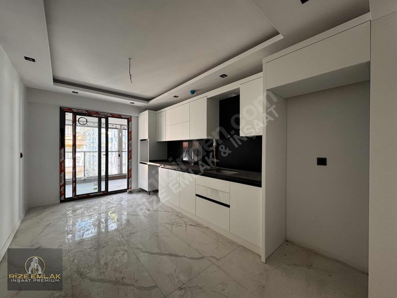 Rize Müftü Mah. Şimal Avm Yanı Lüks Sitede Kiralık 3+1 Daire — fotoğraf 9