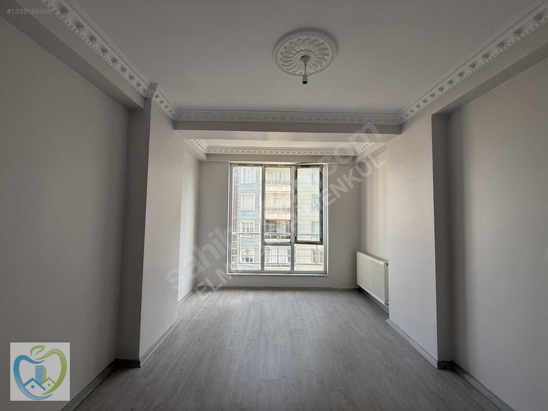 Hastane Karşısı Site İçinde 3+1 140 M² Kiralık Daire — fotoğraf 12
