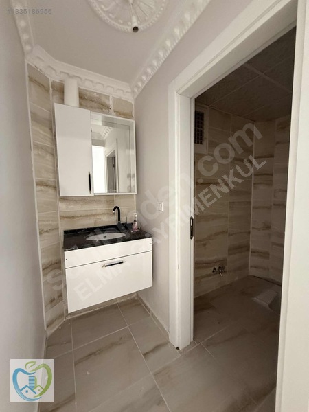 Hastane Karşısı Site İçinde 3+1 140 M² Kiralık Daire — fotoğraf 18