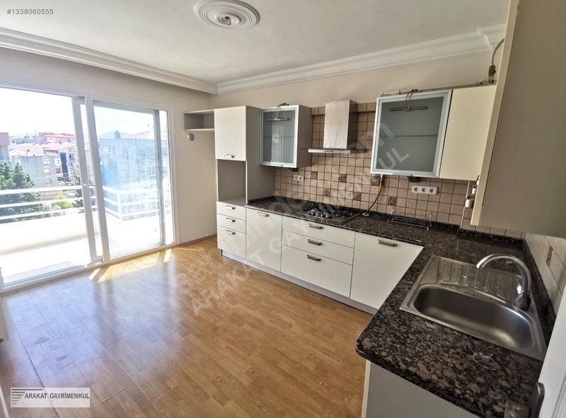 Buca Forbes Girişi'nde Kiralık 3+1 Daire