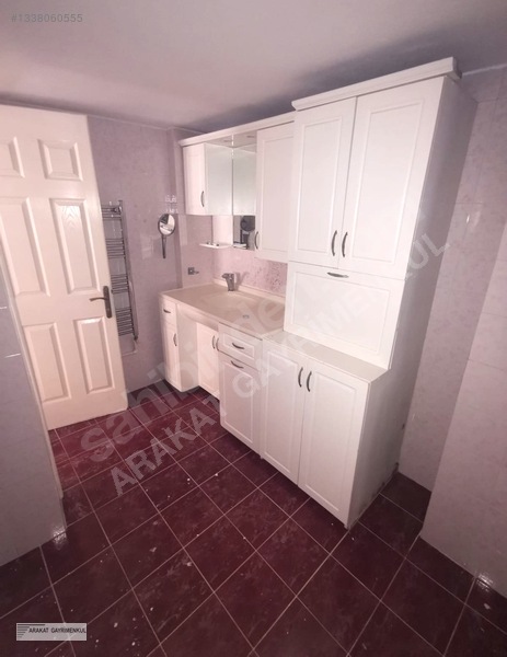 Buca Forbes Girişi'nde Kiralık 3+1 Daire — fotoğraf 9