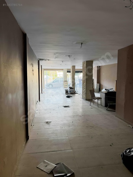 Yukarı Hisarda Cadde Üstü 200 M2 Kiralık Dükkan — fotoğraf 6