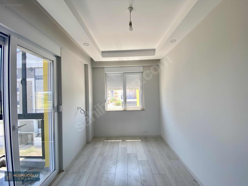 Orta Kat'ta Çift Cam Balkonlu Doğalgazlı Sıfır 2+1 Fırsat Daire — fotoğraf 15