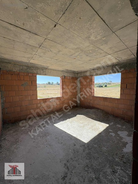 Kartal Gayrimenkul'den 1.750 M² Arsa İçinde Natamam Villa — fotoğraf 11