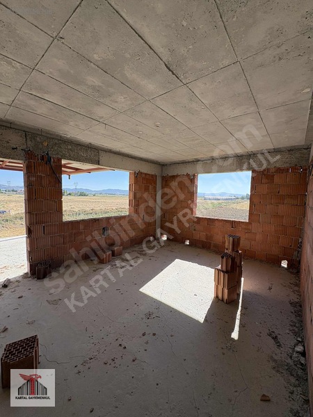 Kartal Gayrimenkul'den 1.750 M² Arsa İçinde Natamam Villa — fotoğraf 15