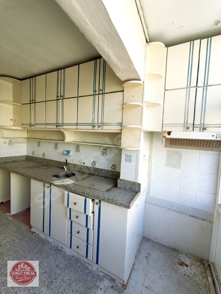 Eski Otogar Merkezi Yerde 3+1 Artı 2+1 Artı Bir Depo Bir Dükkan — fotoğraf 18