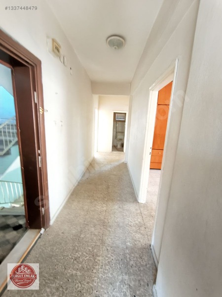 Eski Otogar Merkezi Yerde 3+1 Artı 2+1 Artı Bir Depo Bir Dükkan — fotoğraf 27