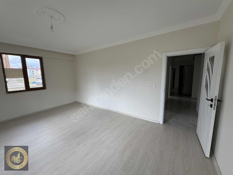 Eski Hastane Bçlgesinde Kiralık 2+1 Daire — fotoğraf 19