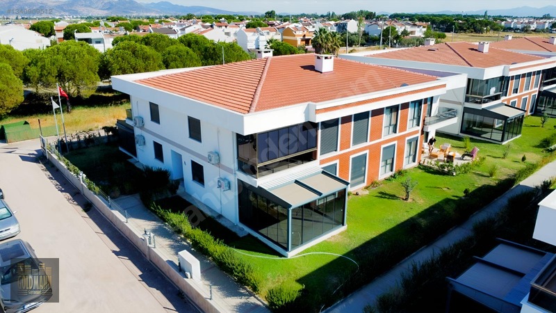 Ayvalık Altınova Kolaylı2+ Havuzlu Full Eşyalı 2+1 Kiralık Daire — fotoğraf 2