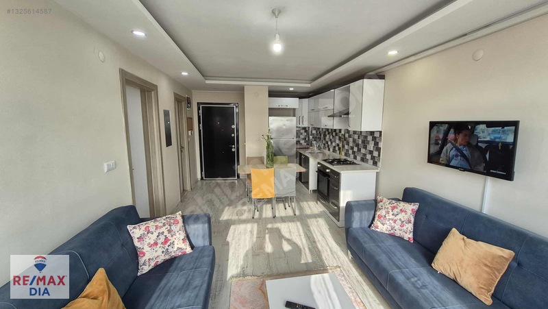 Remax Dia'dan Site İçerisinde Eşyalı Kiralık 1+1 Daire — fotoğraf 7