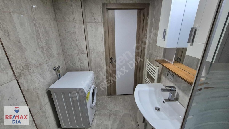 Remax Dia'dan Site İçerisinde Eşyalı Kiralık 1+1 Daire — fotoğraf 14