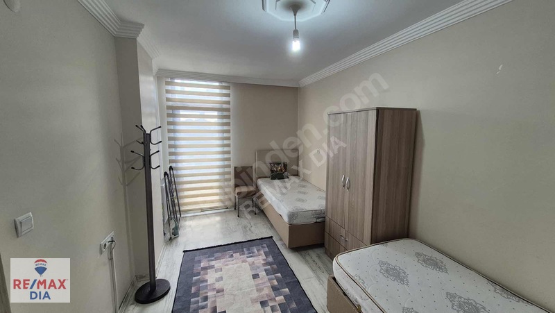 Remax Dia'dan Site İçerisinde Eşyalı Kiralık 1+1 Daire — fotoğraf 15