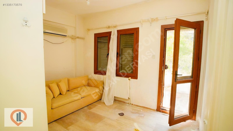 Eski Foçada Marinanın Yanı Başında, Denize Sıfır 6+2 Villa — fotoğraf 10