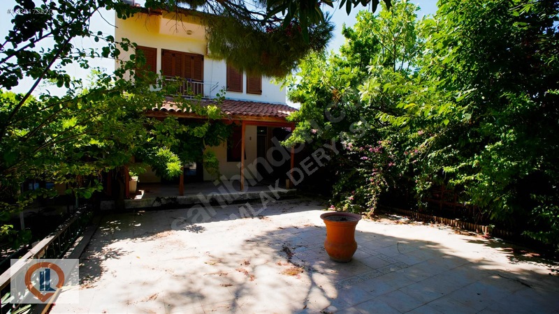 Eski Foçada Marinanın Yanı Başında, Denize Sıfır 6+2 Villa — fotoğraf 20