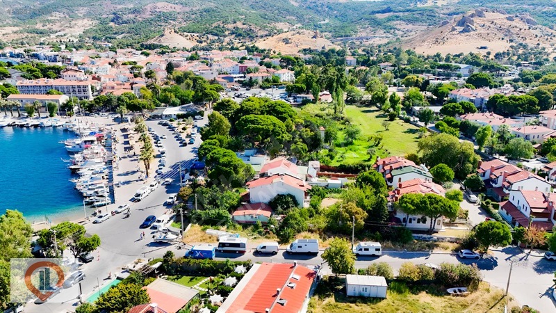 Eski Foçada Marinanın Yanı Başında, Denize Sıfır 6+2 Villa — fotoğraf 32