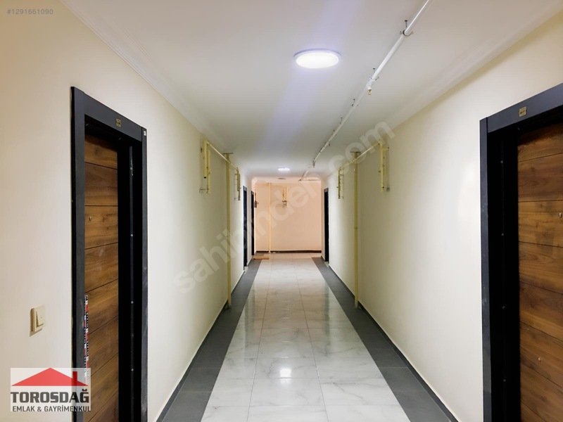 Van Ezvan Evleri 1+1 Balkon+kapalı Oto Parklı Satılık Daire — fotoğraf 5