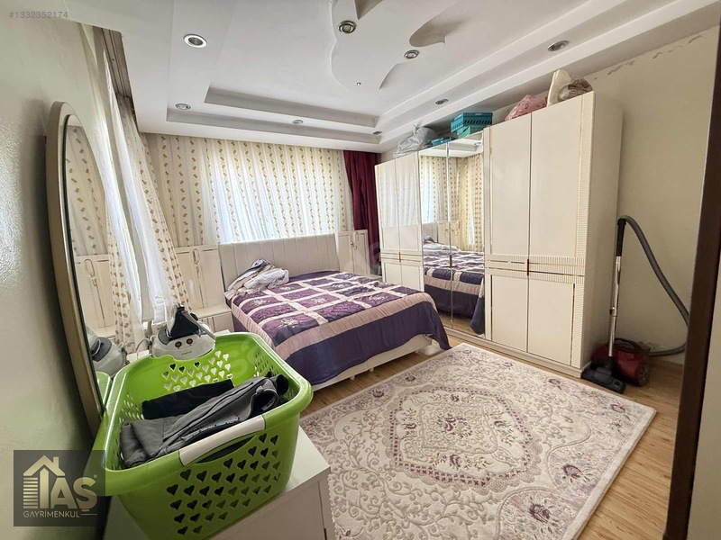 Taş Gayrimenkul'den Kıbrıs Mahallesinde Satılık 4 Daire 1 Dükkan — fotoğraf 14